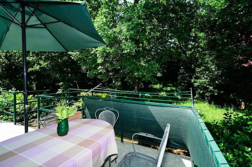 Apartments Green Garden Opatija 0*,